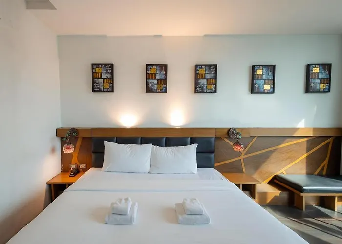B2 Srinakharin Boutique & Budget Bangkok