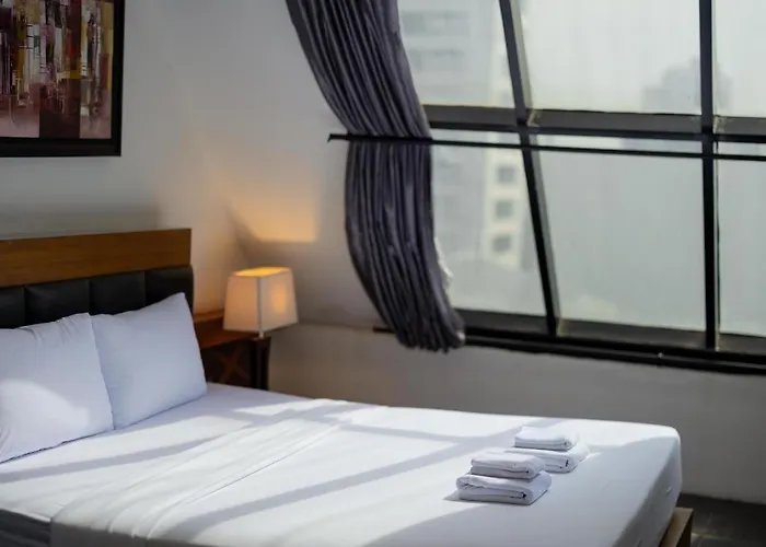 B2 Srinakharin Boutique & Budget Hotel Bangkok