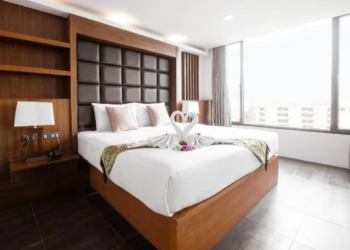 Hotel B2 Srinakharin Boutique & Budget 3*