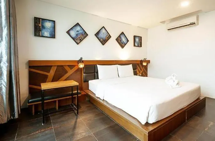 B2 Srinakharin Boutique & Budget Hotel Bangkok