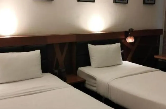 Hotel B2 Srinakharin Boutique & Budget Bangkok