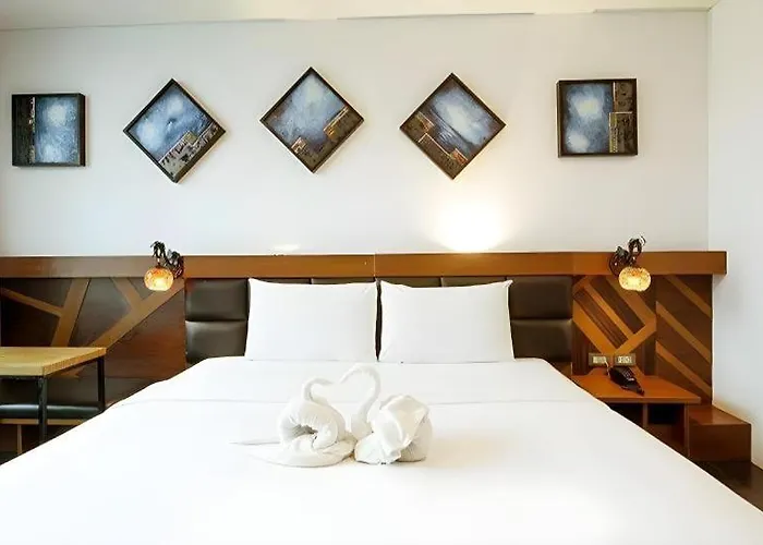 Hotel B2 Srinakharin Boutique & Budget 3*